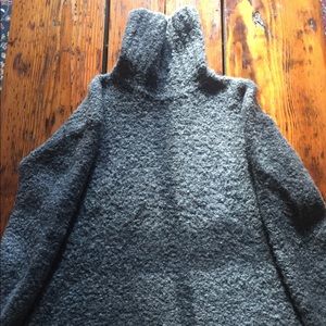 C Wonder turtleneck sweater